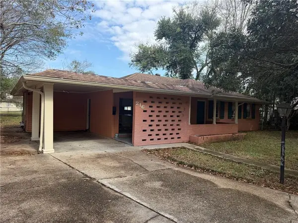 216 Rhodes Avenue, New Orleans, LA 70131