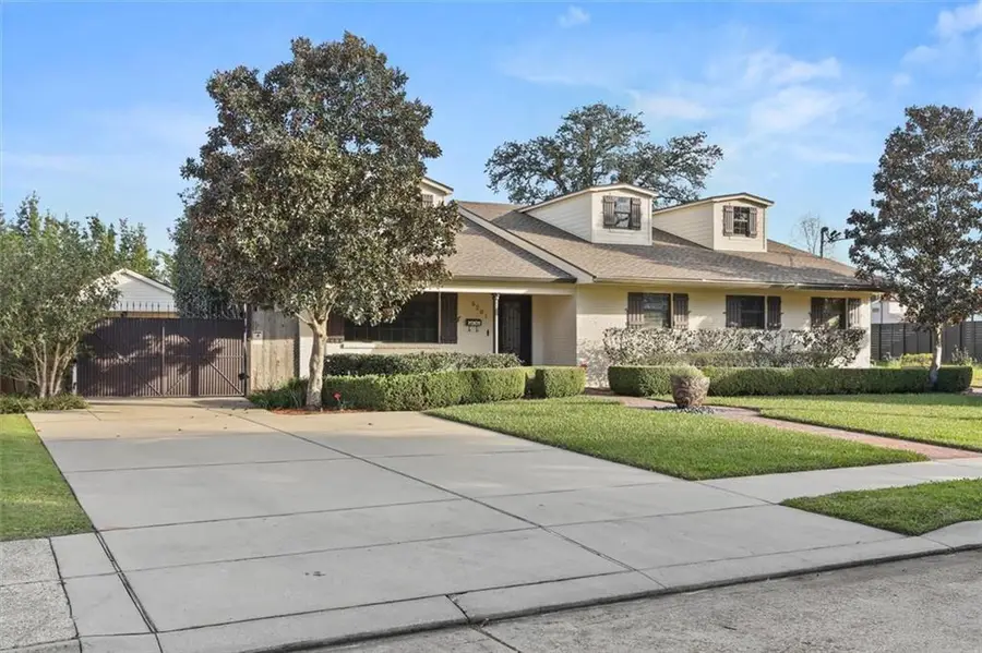 5201 Bancroft Drive, New Orleans, LA 70122 - #3