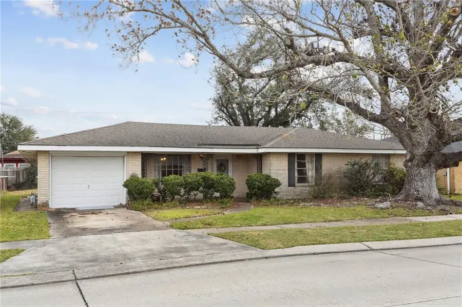 1037 Maplewood Drive, Harvey, LA 70058 - Image #2
