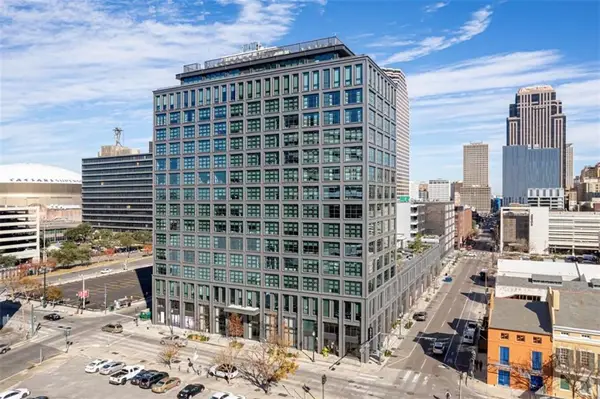 1001 Julia Street #7F, New Orleans, LA 70113