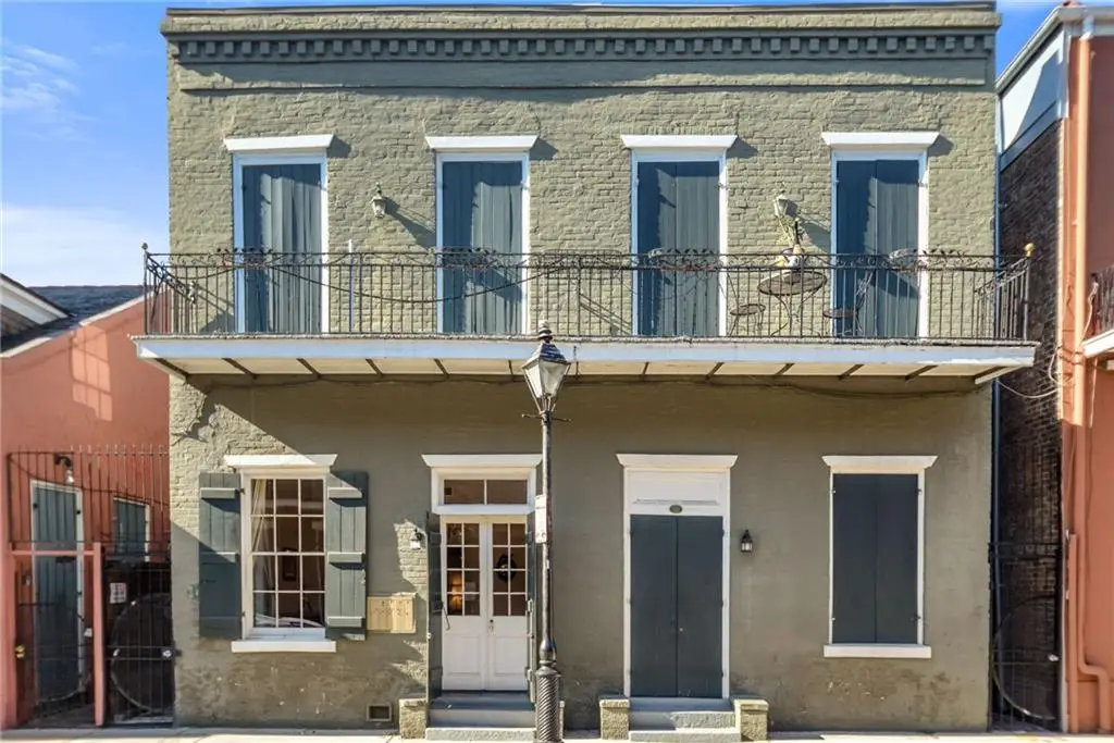 433 Burgundy Street #1, New Orleans, LA 70112 - Image #1
