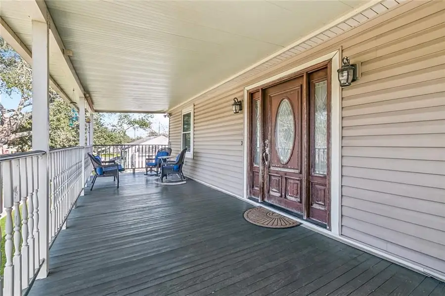 6049 Vermillion Boulevard, New Orleans, LA 70122 - Image #3