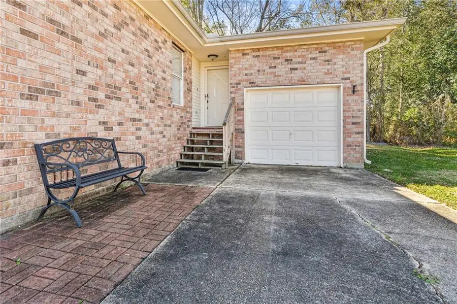 631 Oak Street, Saint Rose, LA 70087 - Image #3