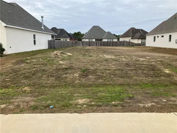 7125 Green Heron Drive, Madisonville, LA 70447