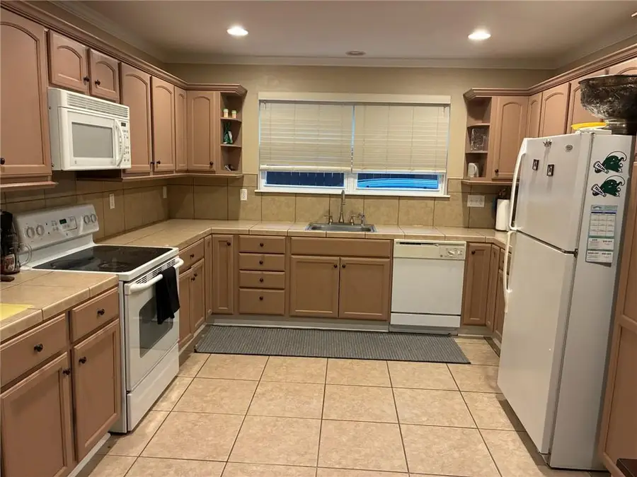 982 84 Allen Toussaint Boulevard, New Orleans, LA 70124 - Image #3