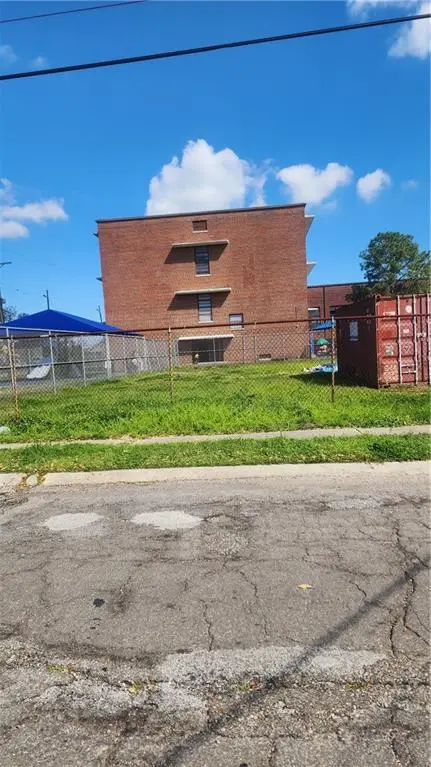 3607 N Miro Street, New Orleans, LA 70117