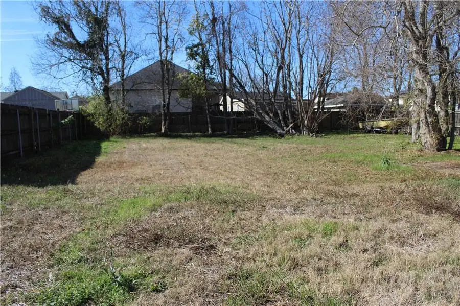 5740 Wingate Drive, New Orleans, LA 70122 - #2