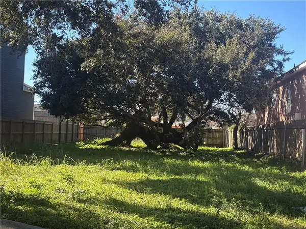 6018 Saint Anthony Avenue, New Orleans, LA 70122