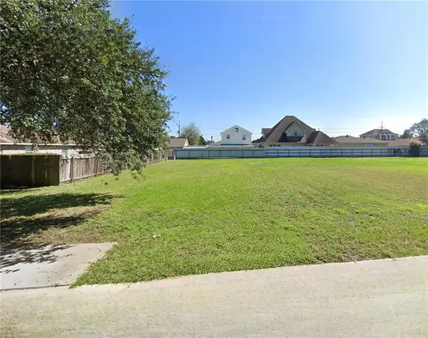 2321 Jackson Boulevard, Chalmette, LA 70043