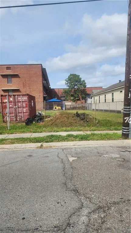 3611 N Miro Street, New Orleans, LA 70117