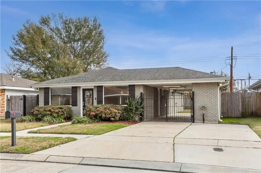 2425 Charles Drive, Chalmette, LA 70043 - Image #2
