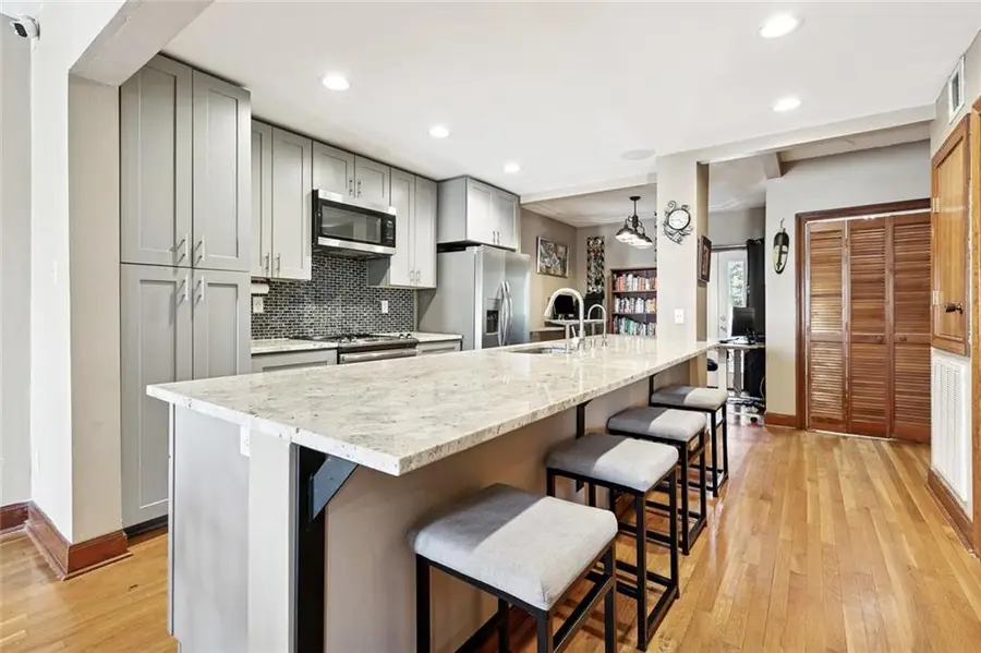 1129 Jackson Avenue #6, New Orleans, LA 70130 - #2