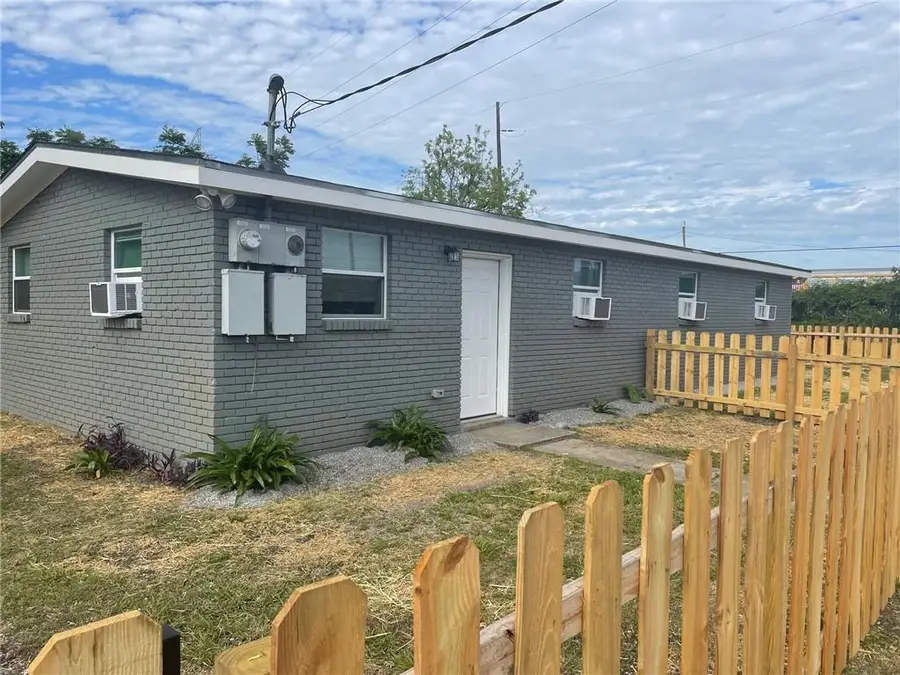 1643 Montegut Street, New Orleans, LA 70117 - #3