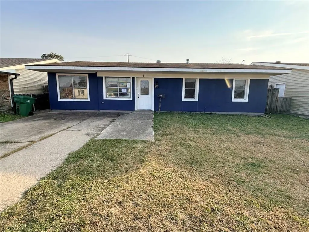 11 Cedar Lane, Gretna, LA 70053 - Image #1