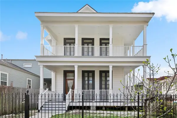 1424 General Pershing Street, New Orleans, LA 70115