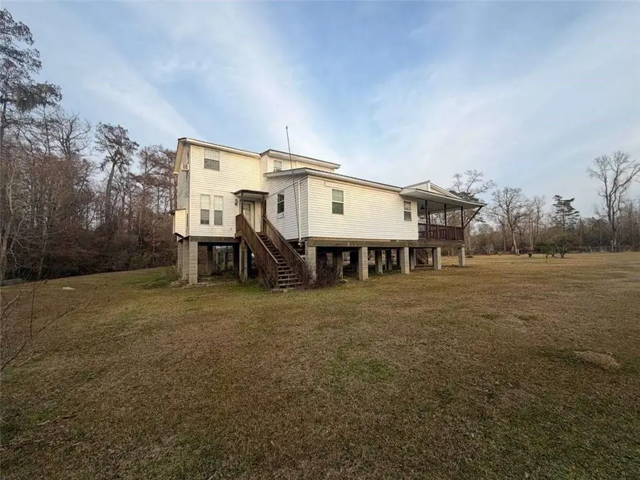 16721 Carthage Bluff Road, Springfield, LA 70462 - Image #3
