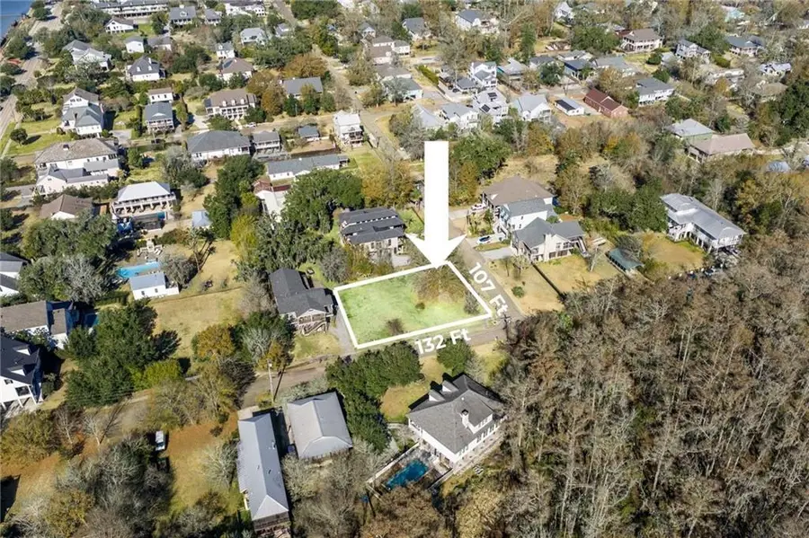 138 Foy Street, Mandeville, LA 70448 - #3