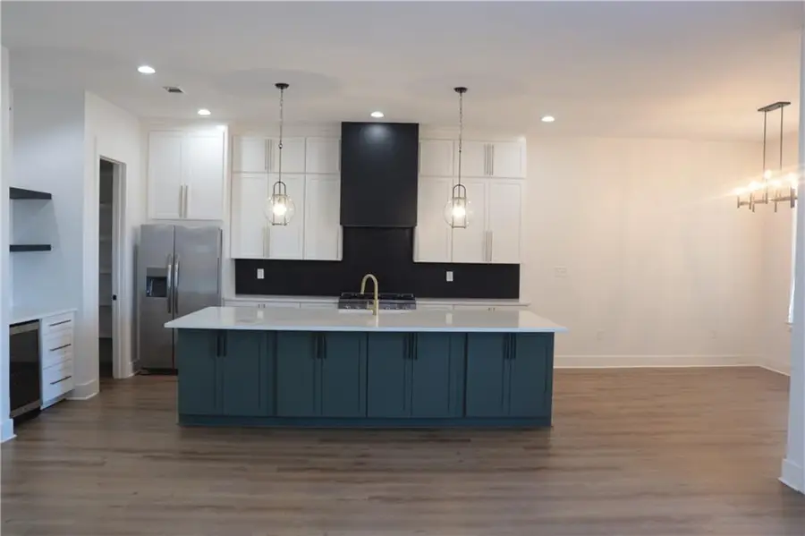 313 Llama Drive, Arabi, LA 70032 - #3