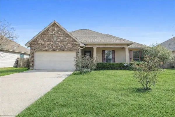 28510 Grand Turk Drive, Denham Springs, LA 70726