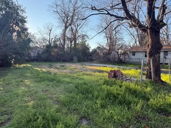 3118 Adams Court, Alexandria, LA 71302