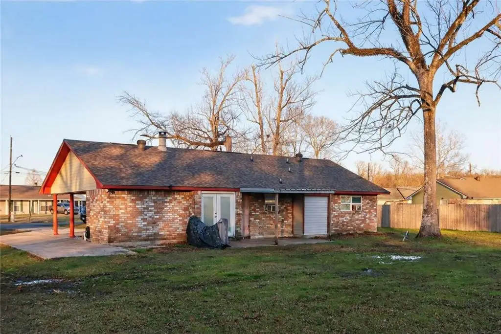 10267 Lake Park Avenue, Gonzales, LA 70737 - #1