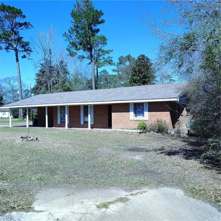 606 N Columbia Street, Bogalusa, LA 70427 - #1