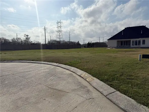 LOT 8 Heron Drive, Westwego, LA 70094