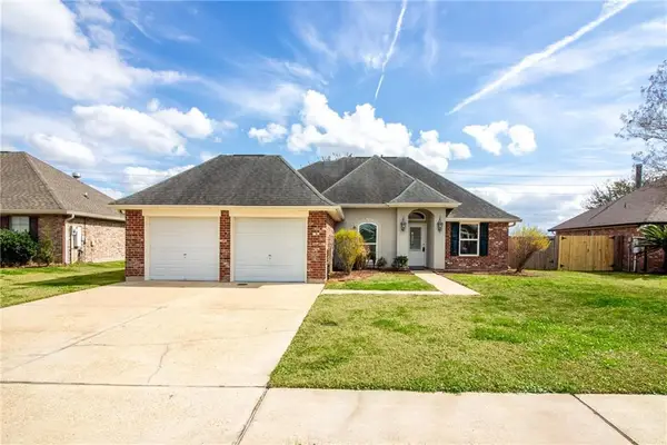 522 Oak Point Drive, La Place, LA 70068