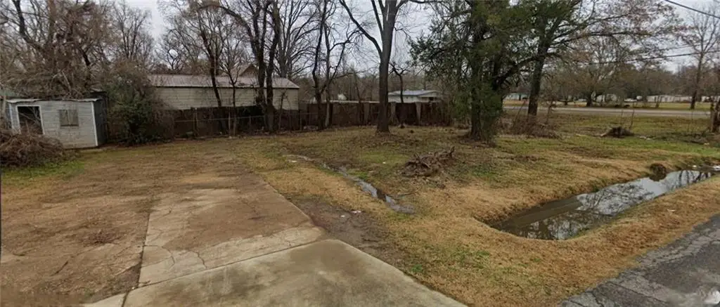 2028 Airbase Road, Alexandria, LA 71303 - #1