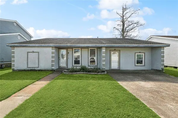 3837 Deer Run Lane, Harvey, LA 70058