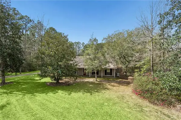 107 Pinewood Circle, Pearl River, LA 70452
