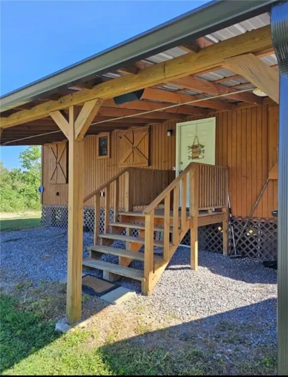 122 Franovich Lane, Buras, LA 70041