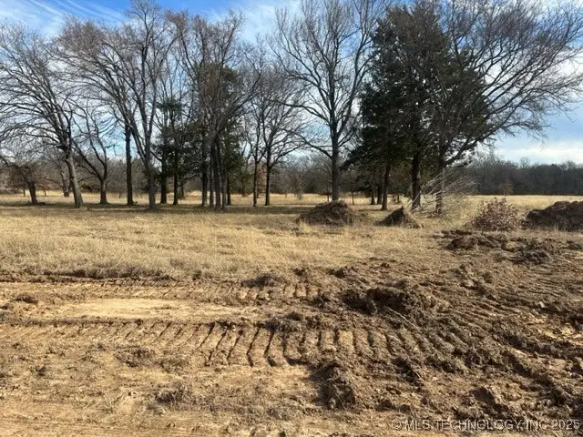 20 Royalty Court, South Marshall, OK 73439 - #2