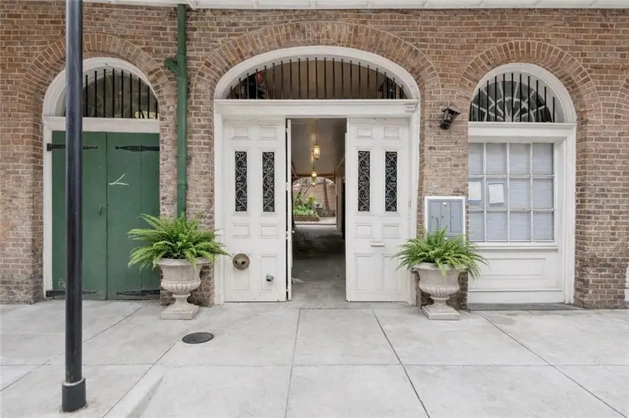 518 Governor Nicholls Street #102, New Orleans, LA 70116 - #2