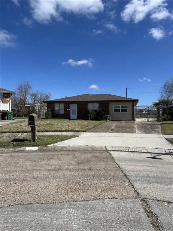 156 Elvie Court, Avondale, LA 70094