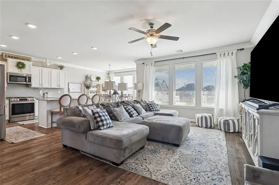 436 E Lakeshore Village Drive E, Slidell, LA 70461 - #2