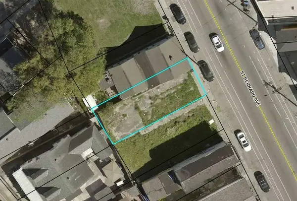 1238 St Bernard Avenue, New Orleans, LA 70116