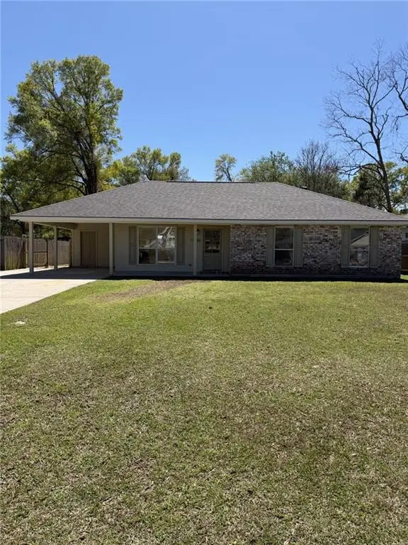 17588 Alack Drive, Hammond, LA 70401