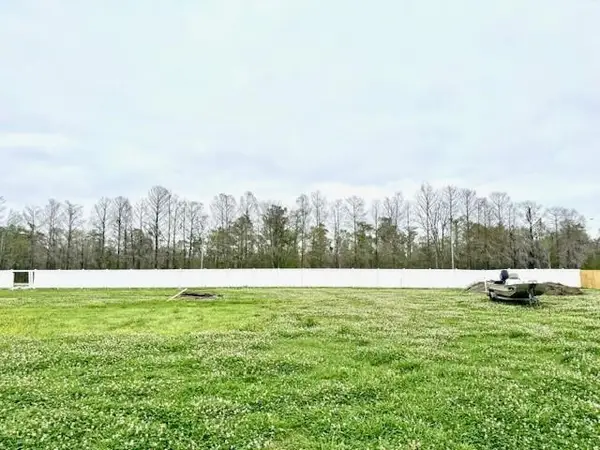 4408 Park Shore Drive, Marrero, LA 70072