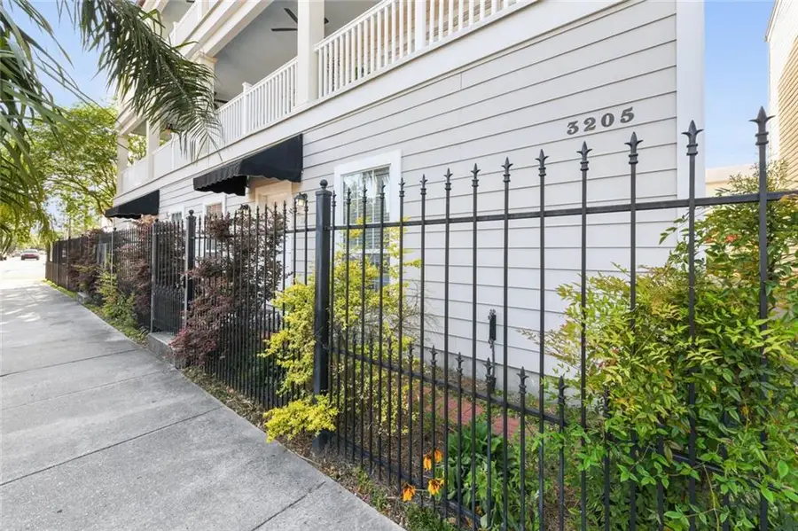 3205 Carondelet Street #101, New Orleans, LA 70115 - #3