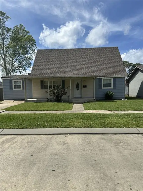 3809 E Louisiana State Drive, Kenner, LA 70065