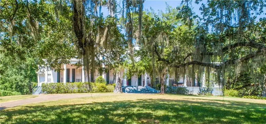 131 Winchester Road, Natchez, MS 39120 - #3