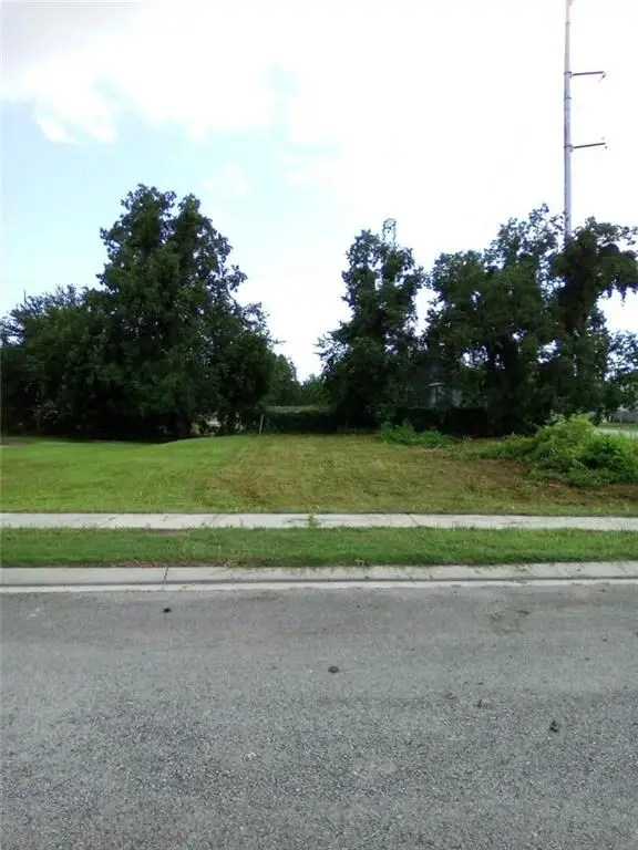 2937 Laussat Place, New Orleans, LA 70117