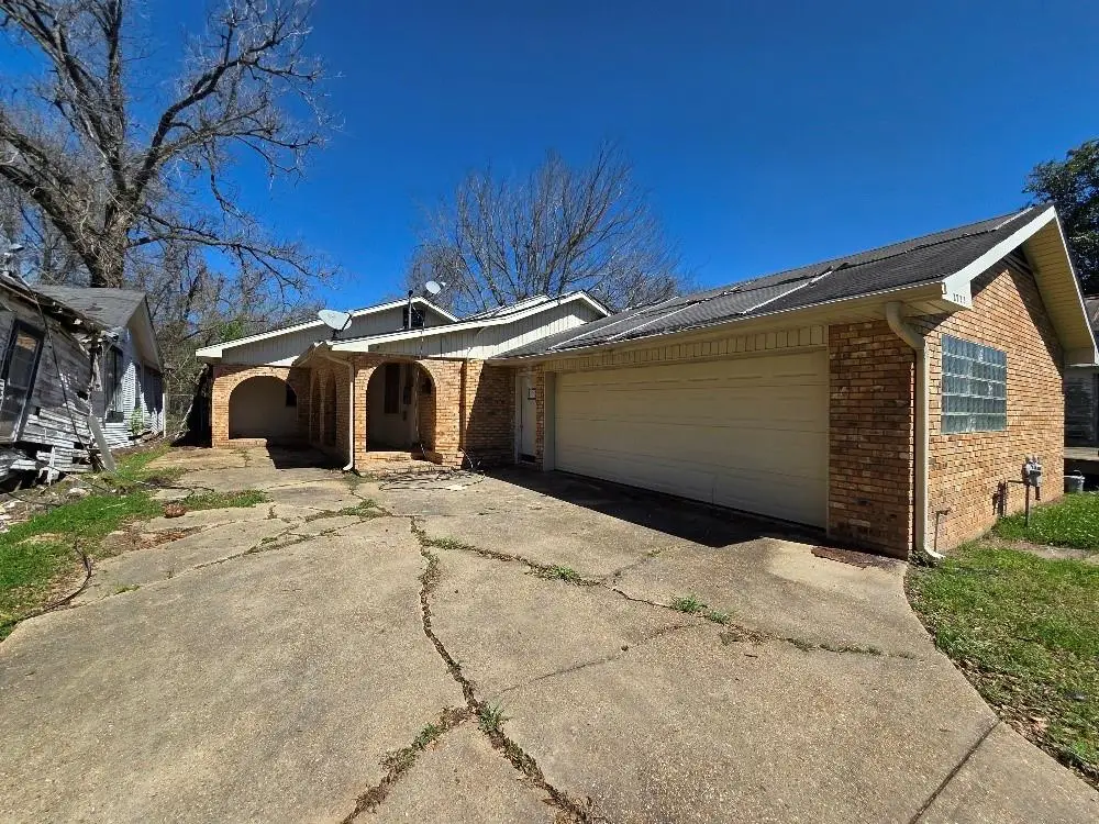 2723 9th Street, Alexandria, LA 71302 - #1