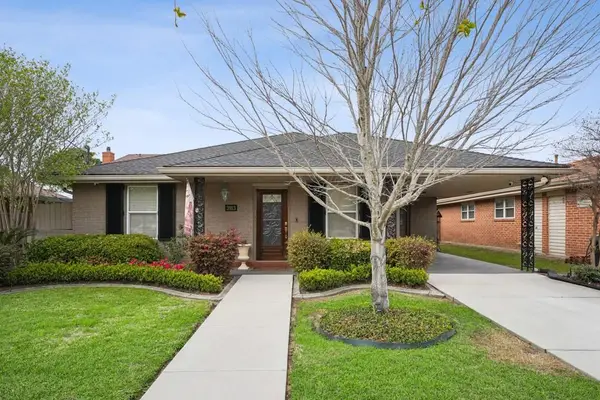 3913 Bellview Street, Metairie, LA 70002