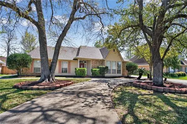 891 Cross Gates Boulevard, Slidell, LA 70461