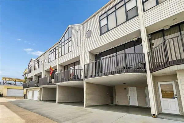 127 E Highway 22 Highway #N-5, Madisonville, LA 70447