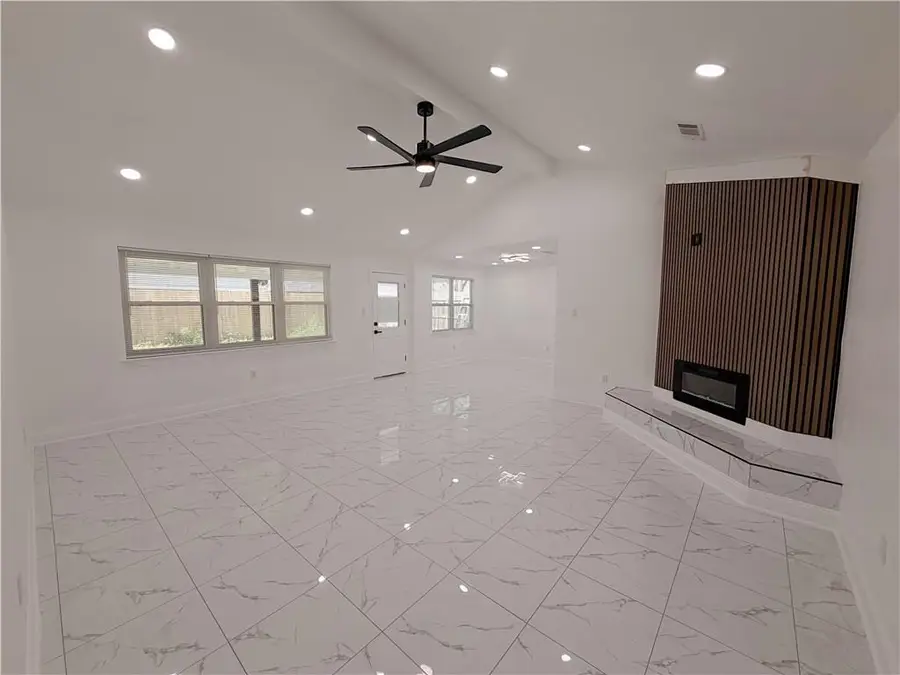 509 St. Andrews Boulevard, La Place, LA 70068 - #2