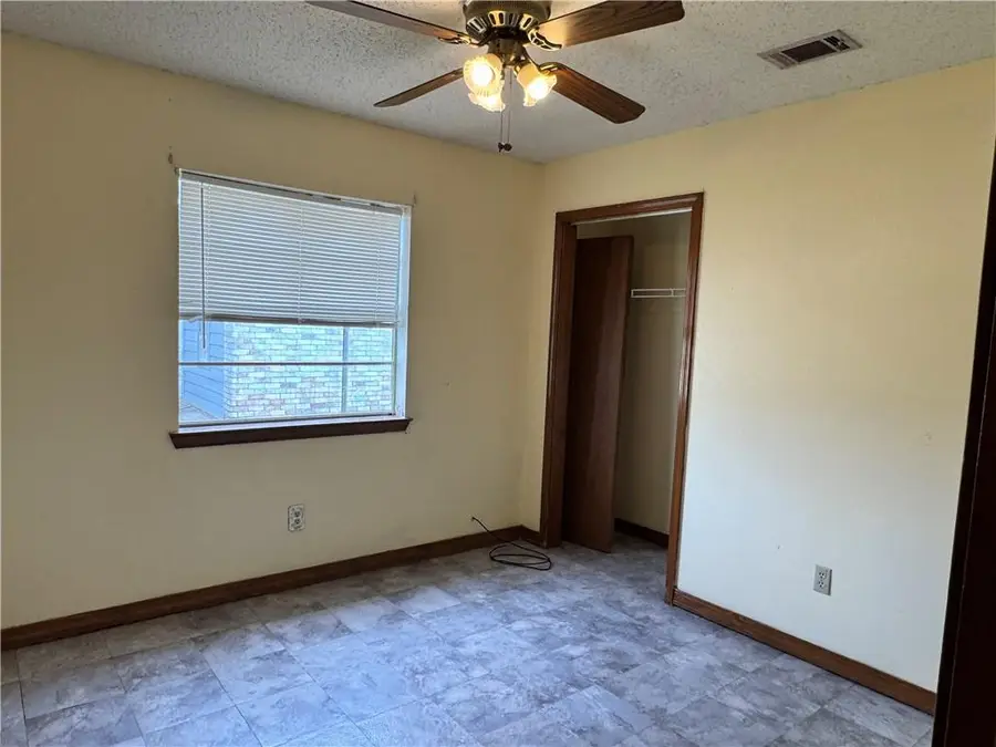 734 Bienville Street, La Place, LA 70068 - #2