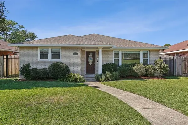 6164 Orleans Avenue, New Orleans, LA 70124